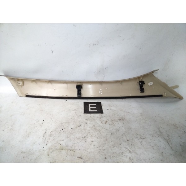 Moldura Coluna Central Esquerda Ford Mondeo 2001-2006