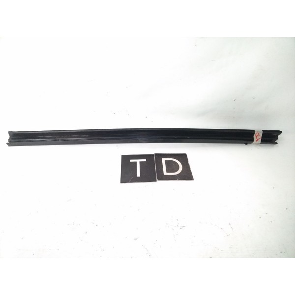 Pestana Interna Traseiro Direito Ford Mondeo 20012-006