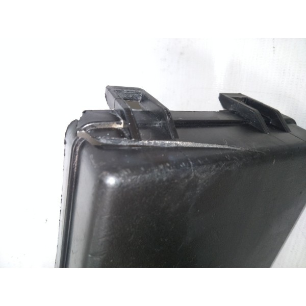 Tampa Caixa Fusivel Ford Mondeo 2001-2006 Detalhe