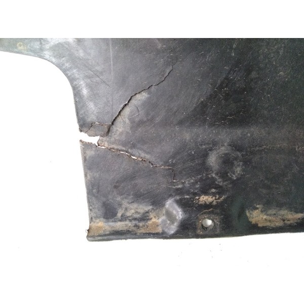 Capa Inferior Motor Hyundai Terracan 2003-2011 Detalhe