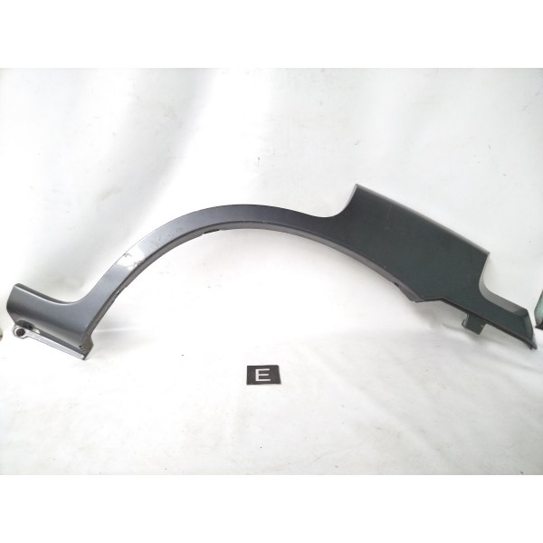Moldura Arco Roda Traseiro Esquerdo Hyundai Terracan 2003-11