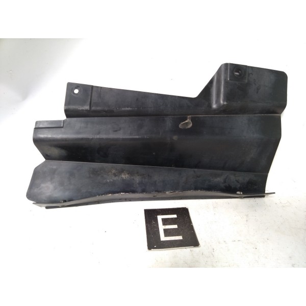 Acabamento Parabarro Inf Traseiro Esquerdo Terracan 2003-11