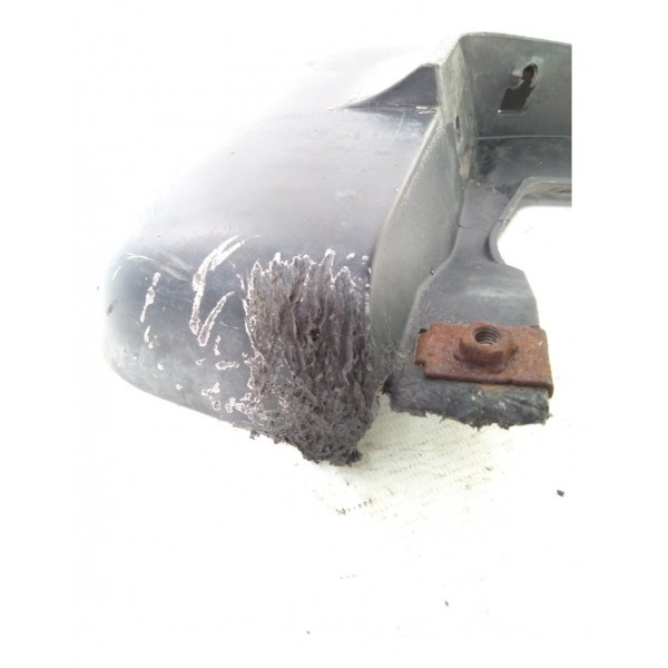 Acabamento Parabarro Traseiro Esquerdo Terracan Detalhe