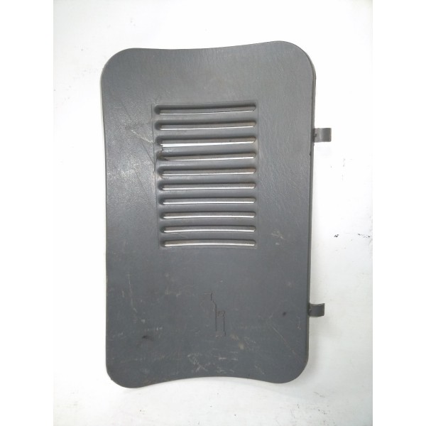 Acabamento Traseiro Esquerdo Terracan 2003-2011 Detalhe