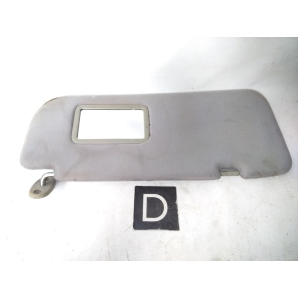 Quebra Sol Direito Hyundai Terracan 2003-2011 Detalhe