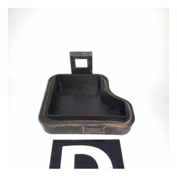 Tampa Traseira Do Farol Direito Lifan 620 2009 2013 Preto