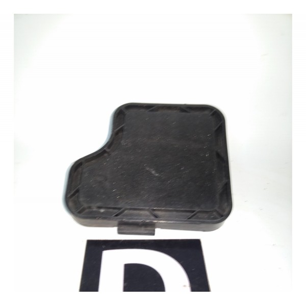 Tampa Traseira Do Farol Direito Lifan 620 2009 2013 Preto