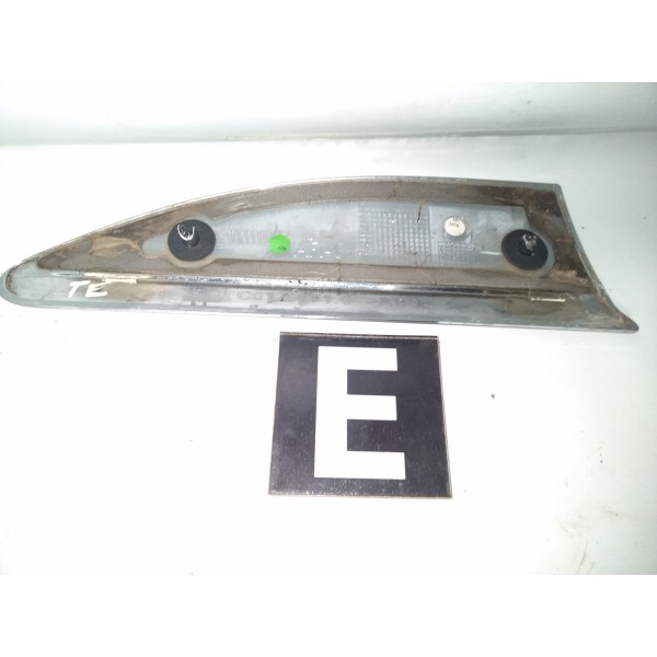 Friso Cromado Pequeno Esquerdo Citroen Ds3 1.6 Thp 09 16