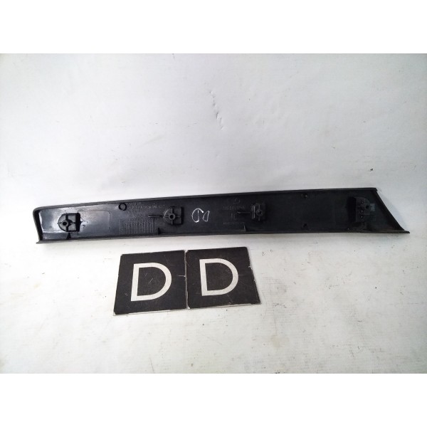 Friso Forro Porta Dianteira Direita Gm Captiva  2006 - 2018