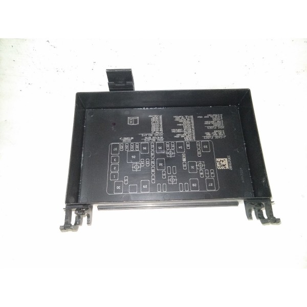 Tampa Caixa De Fusivel Gm Malibu 2008  Gm Malibu 2008 - 2012