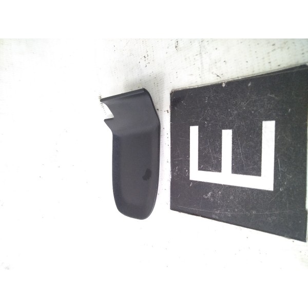 Capa Parafuso Maçaneta Interna Esquerda Gm Malibu 2008 -2012