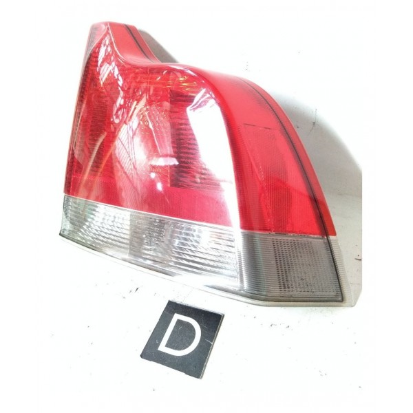 Lanterna Traseira Direita Volvo S60 2000 - 2009 Direito