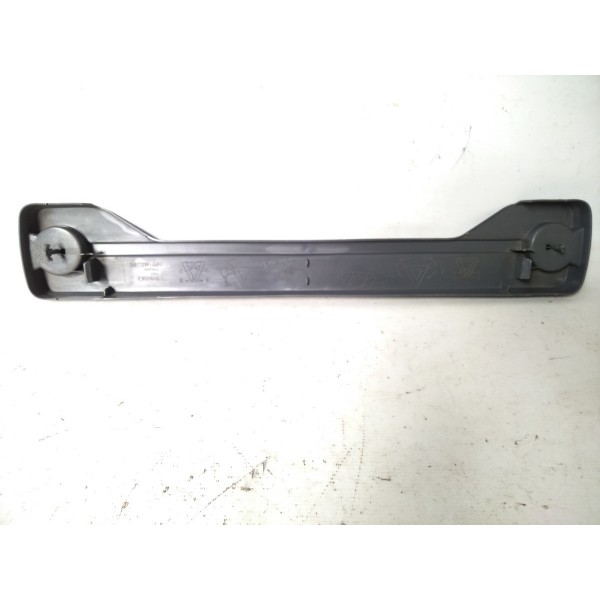 Capa Triangulo 9190063 Volvo S60 2000 - 2009 Detalhe