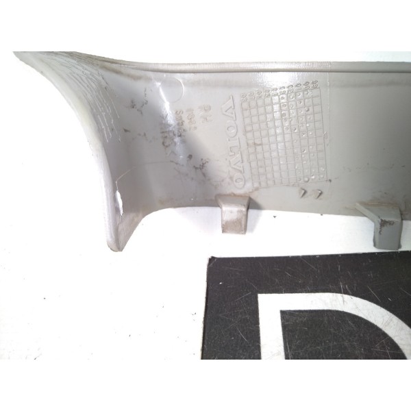 Acabamento Coluna Direito Volvo S60 2000-2009 Detalhe