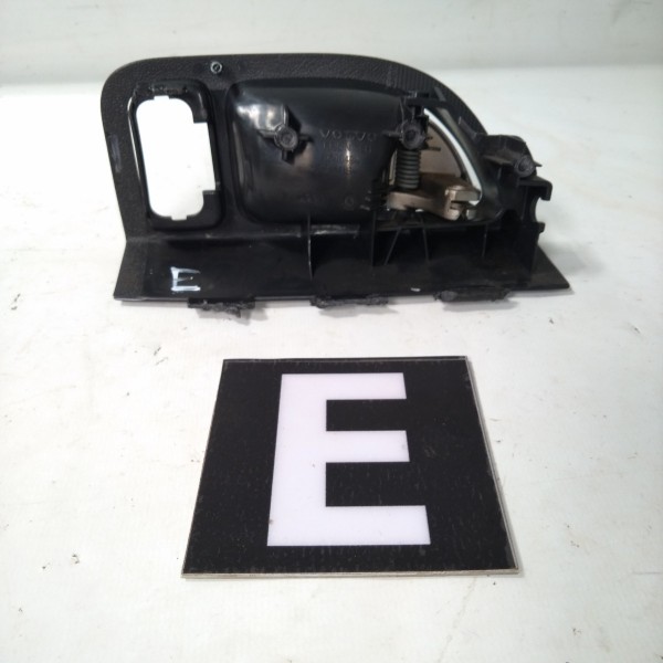 Maçaneta Interna Esquerdo Volvo C30 2.0 2006 2013 Dianteira/traseira
