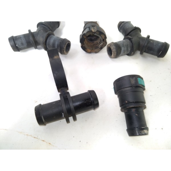 Dutos De Agua  Ford Ecosport 2013