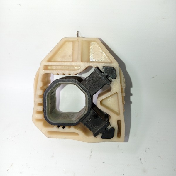 Suporte Radiador Vw Passat B6 2006 2010