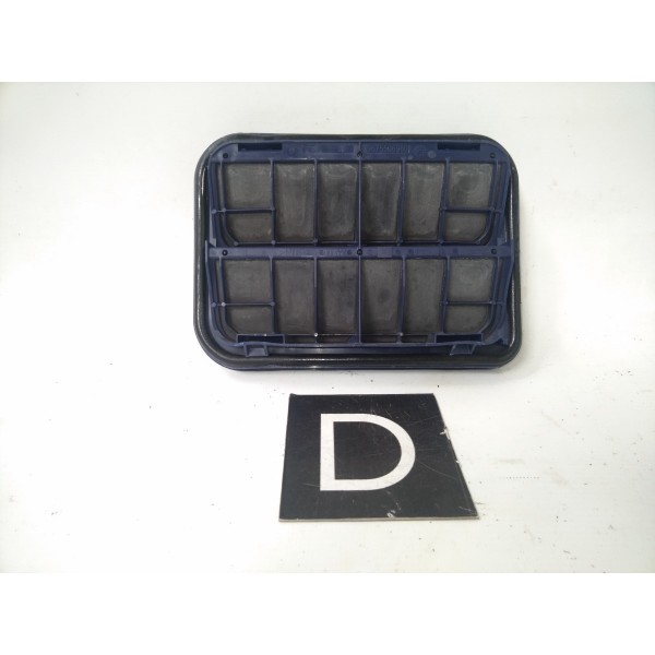 Guarda Po Parachoque Traseiro Direito  Citroen Ds3 2009 2016