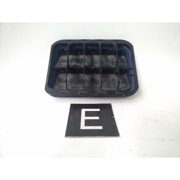 Guarda Po Parachoque Traseiro Esquerdo Citroen Ds3 2009 2016