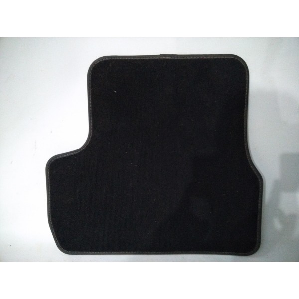 Tapete Traseiro Esquerdo Citroen Ds3 2009 2016 Preto