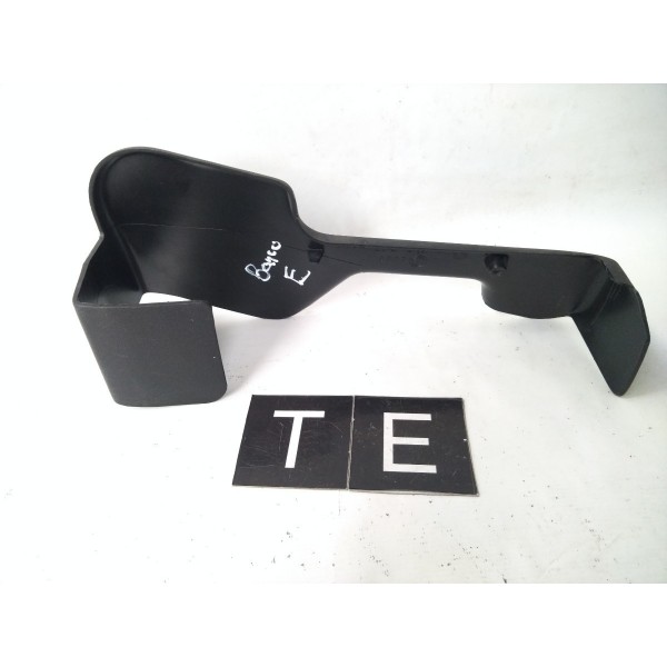 Acabamento Inferior Banco Traseiro  Esquerdo 155 1992 1998