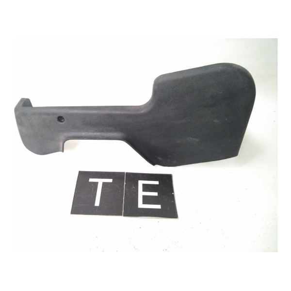 Acabamento Inferior Banco Traseiro  Esquerdo 155 1992 1998