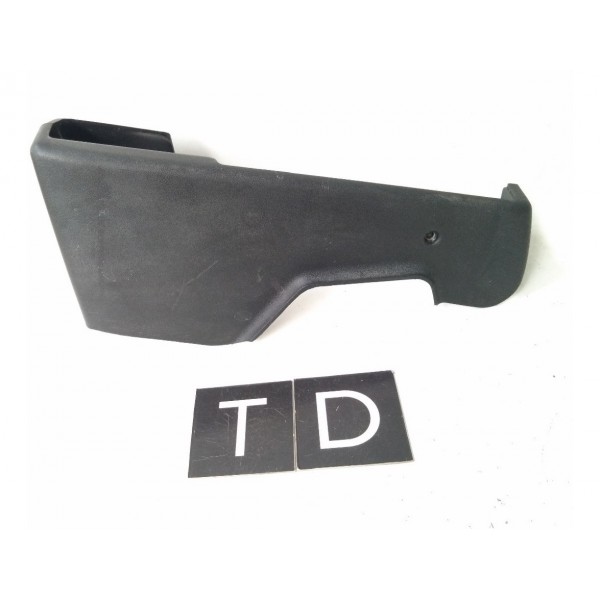 Acabamento Inferior Banco Traseiro  Direito 155 1992 1998