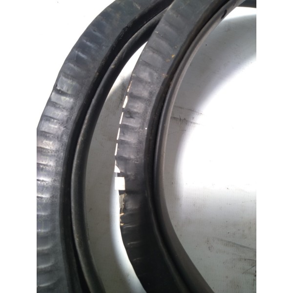 Borracha Porta Dianteira Direita Audi A8 2003 - 2009 Detalhe