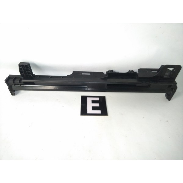 Suporte Lateral Kit Radiador Esquerdo C180 C200 W204 07 14