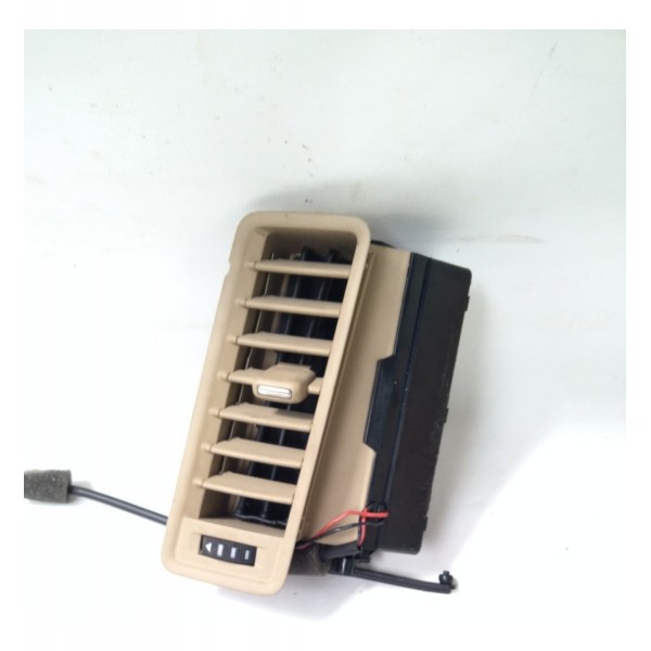 Difusor Traseiro Direito 4e0819794c Audi A8 03 2009 Detalhe