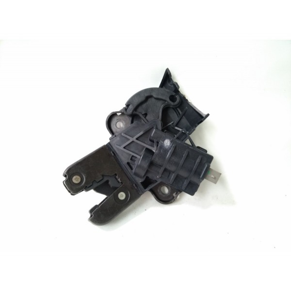 Trava Eletrica Porta Mala  4e0827505 Audi A8 2003 - 2009
