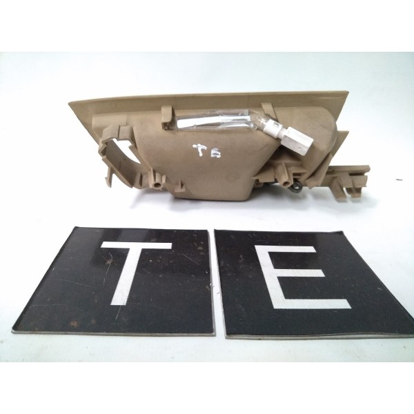 Maçaneta Interna Traseira Esquerda Audi A8 2003 - 2009 Traseira