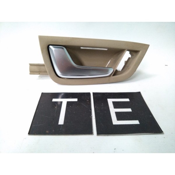 Maçaneta Interna Traseira Esquerda Audi A8 2003 - 2009 Traseira