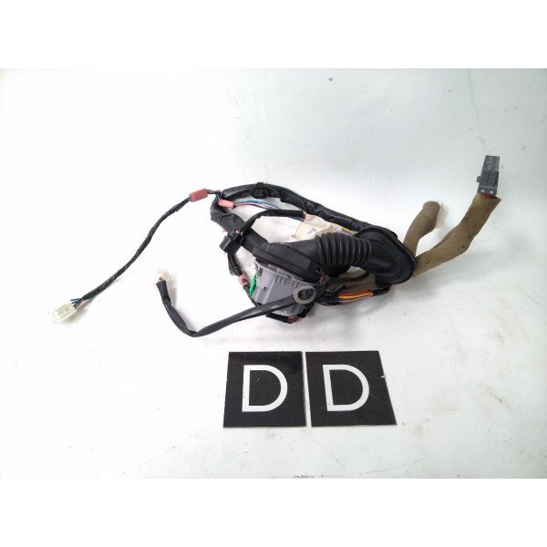 Chicote De Porta Dianteira Direita Grand Vitara 2012 2019