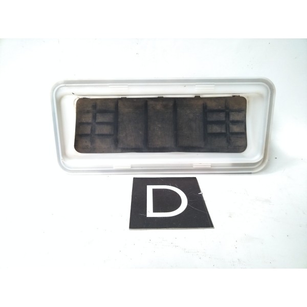 Guarda Po Parachoque Traseiro Direito Grand Vitara 2012 2019