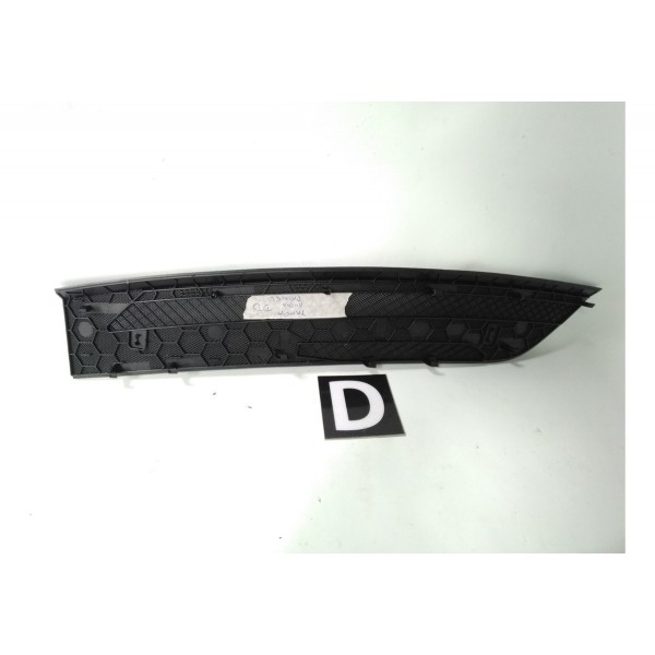 Grade Superior Painel Direito C180 C200 W204 2007 2014  Preto