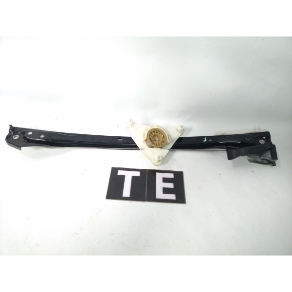 Maquina Vidro Traseiro Esquerdo  C180 C200 W204 2007 2014