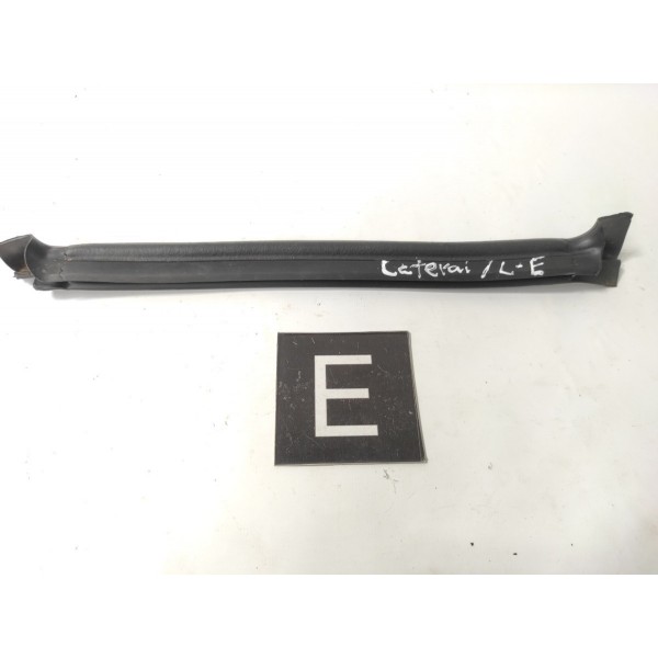 Borracha Lateral Esquerda Cofre Bmw E46 330 320 1998 - 2005