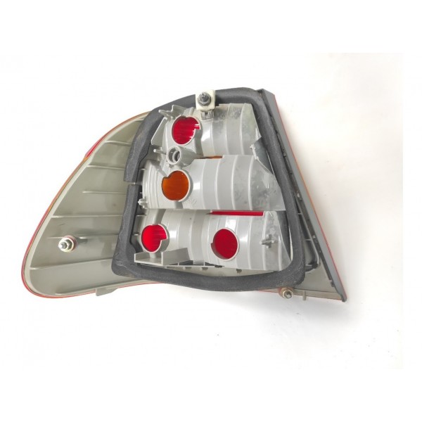 Lanterna Traseira Direita Bmw E46 330 320 1998 - 2005 Trinca Direito