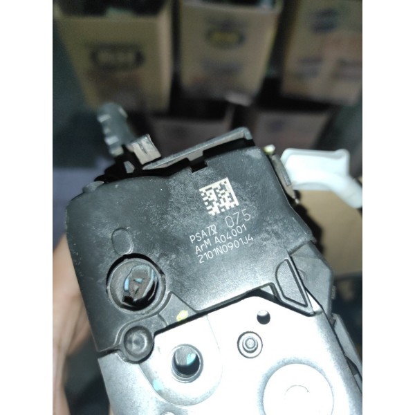 Trava Fechadura Porta Dianteira Esquerda Peugeot 408 2010 15